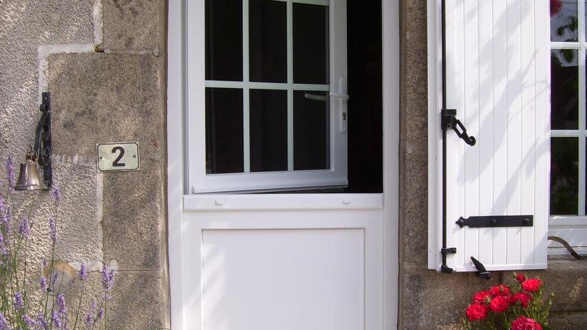 Porte fermière PVC - Isolation Service