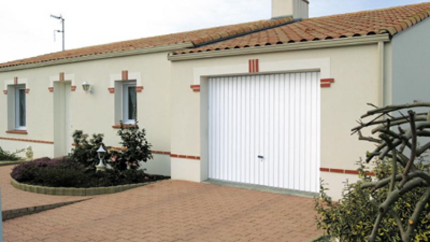 Porte basculante - Isolation Service