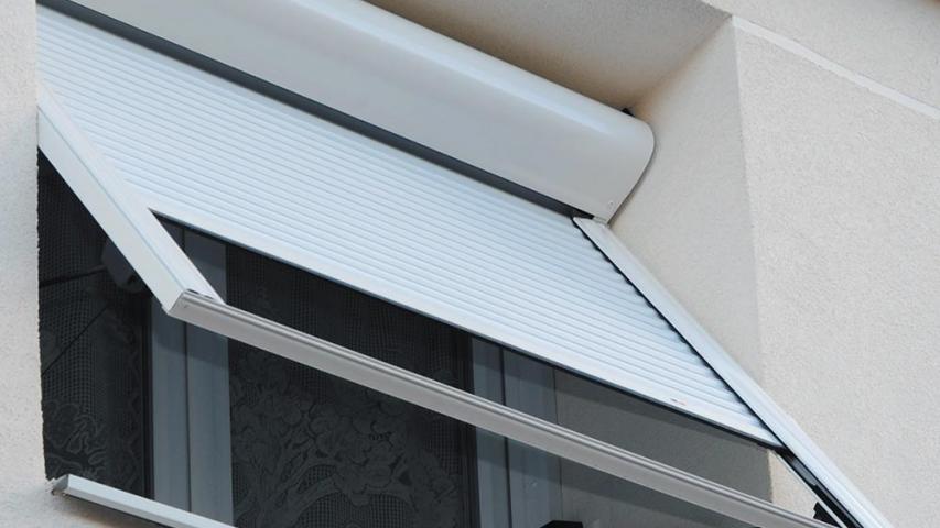 Volet roulant à projection - Isolation service