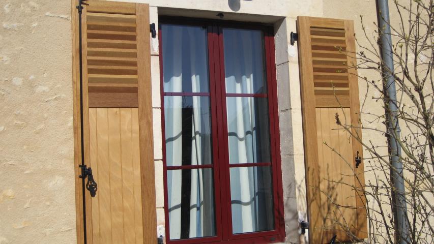 Volet bois - Isolation services