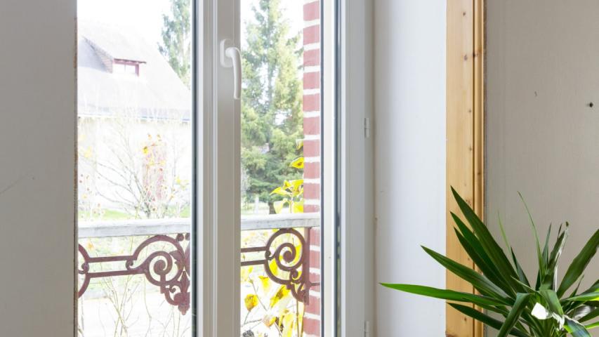 Fenêtre PVC 2 vantaux