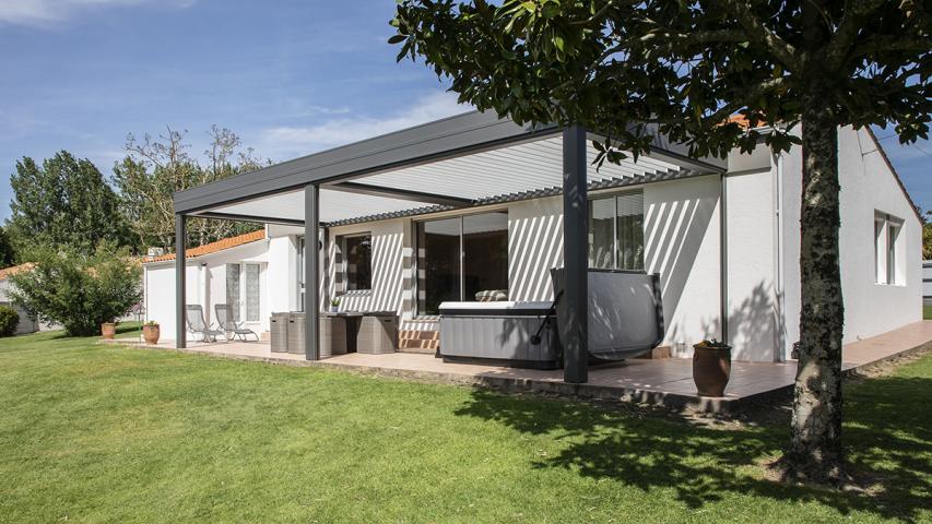 Pergola Bioclimatique - Soko